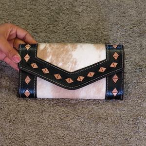 New Western Trifold <b>Wallet</b> Cowhide Tooled Leather with Aztec Saddle Blanket <b>Wallet</b> For Women With Magnet Flap Multiple Card Slot - Product Image 1