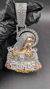 Colgante de la Virgen María con Moissanita VVS, Chapado en Oro con Plata de Ley 925, Joyería Fina, Colgantes y Amuletos Religiosos - Product Image 2
