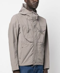 Chaqueta de invierno para hombre de alta calidad, a prueba de viento, con cuello alto, transpirable, tipo puffer, hecha 100% de poliéster/algodón. - Product Image 4