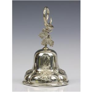 Cloche musicale nautique vintage et artisanale en laiton gravé pour Noël, mariage, anniversaire et décoration intérieure/extérieure - Product Image 1