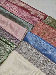 Tela brocada jacquard Banarasi - diseño floral con hilo zari - Product Image 1