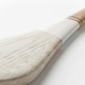 Bâtons de hurling artisanaux en bois de frêne de qualité supérieure, équipement sportif, poids équilibré, confort optimal, performance professionnelle - Product Image 5