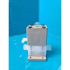 CKD AMD31-X0291 Utilisé comme pièce détachée d'équipement semi-conducteur d'occasion - Product Image 2