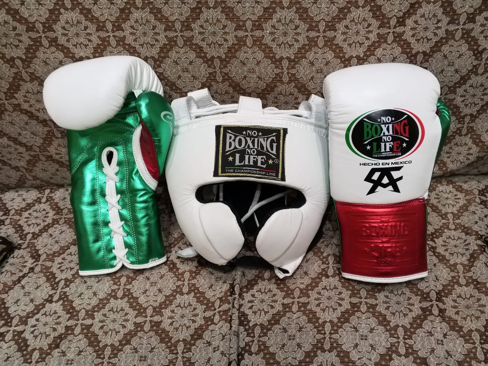 White Red Green