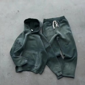 Conjunto Deportivo con Capucha para Mujer, Color Gris Claro, Corte Regular, Sudadera y Pantalones Deportivos, Cintura Elástica, 100% Algodón, Transpirable, Secado Rápido, Otoño - Product Image 4