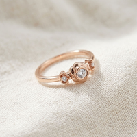 Cincin Pernikahan Pertunangan Ulang Tahun Berlapis Emas Rose dengan Berlian Buatan Bentuk Bunga Bersertifikat IGI Hadiah Mewah untuk Wanita