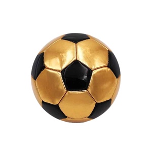 Ballons de football en cuir PU de haute qualité, personnalisés, à forte adhérence, dans différentes couleurs, design unique. - Product Image 3