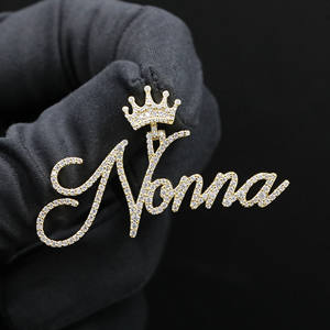 Colgante Apex Personalizado para Hombre, Chapado en Oro, con Diamantes Esmerilados y Aleación de Oro - Product Image 2