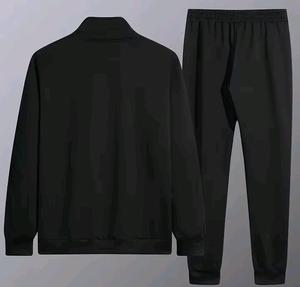 Sweat-shirt écologique de grande taille avec poches, coutures douces et durables, respirant - Product Image 2