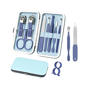 Juego de Manicura de Lujo con Estuche de Almacenamiento con Cierre de Mariposa, Herramientas de Acero Inoxidable, Venta al Por Mayor OEM - Product Image 1