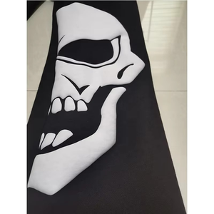 Sudadera con Capucha Clásica de Calidad Superior con Diseño de Calavera de Araña, Última Tendencia, Ajuste Holgado Personalizable, Impermeable para Invierno, Manga Larga con Contraste - Product Image 4