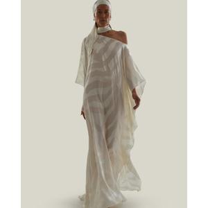 Robe de soirée élégante asymétrique à une épaule, longueur ras du sol, en mousseline de couleur unie, avec drapé asymétrique et manches longues - Product Image 2