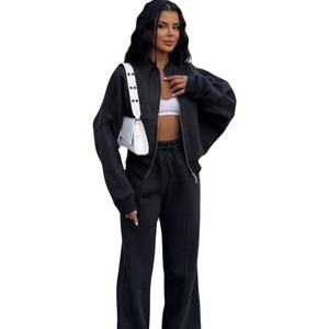 Sweat-shirt élégant bleu uni pour femme Everglow avec col montant imprimé, fermeture éclair intégrale, manches longues et poches – Mode Hiver - Product Image 1