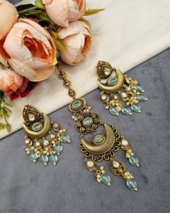 Ensemble de collier ras-de-cou perlé de créateur avec boucles d'oreilles à perles tombantes et mangtika, bijoux de mode ethniques pour tenues festives, fabricant - Product Image 6