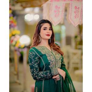 Ensemble haut et bas pour femme avec Dupatta pour fête - Product Image 2