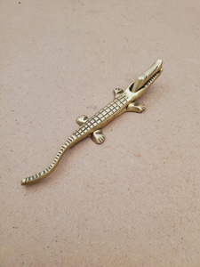 Décapsuleur en laiton fait main, design animal alligator, outil de bar décoratif vintage, casse-noix, décapsuleur de bière pour bar à domicile - Product Image 5
