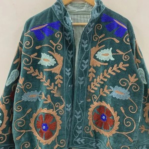 Veste en velours brodée bohème à manches longues, col châle, motif floral, grande taille, vêtements d'automne pour femmes - Product Image 3