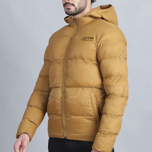 Blouson matelassé urbain pour homme – Design élégant et isolant, coupe confortable pour l'hiver et les activités de plein air, style urbain, respirant à l'avant - Product Image 4
