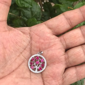 Colgante de rubí rojo y diamante moissanita en plata de ley 925, colgante personalizado y otras joyas de diamantes, regalo para aniversario. - Product Image 2
