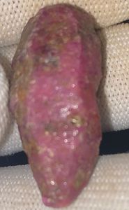 พลอยทับทิมดิบธรรมชาติจากเคนยา เหมืองเฟโมส จอห์น โซล น้ำหนัก 74.40 กะรัต - Product Image 3