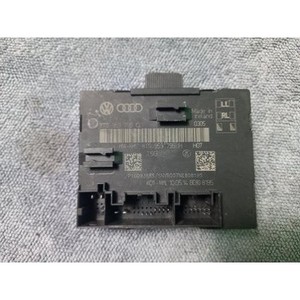 โมดูลควบคุมประตูหลังซ้าย A4 B8 8K B9 8W ปี 2011-2018 มือสอง ของแท้ OEM รุ่น 8T0959795H - Product Image 1