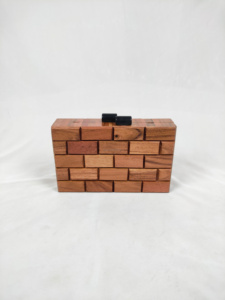 Pochette en bois faite à la main pour femmes sac à main de luxe avec motif de sac à main pour la mode moderne et les mariages - Product Image 5