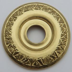 Plaque arrière en métal au fini mat contemporain, adaptée aux intérieurs modernes, offrant un design épuré et un montage sécurisé - Product Image 4