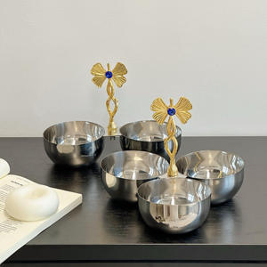 Elegante Tazón Doble Plateado de Lujo con Asa Dorada y Piedras Preciosas Azules, Bandeja Metálica Doble para Nueces, Decoración para el Hogar - Product Image 4