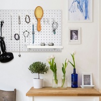 Meilleur panneau perforé mural multifonctionnel en MDF pour l'organisation, avec étagères, crochets et rangement, pour affichage et organisation de bureau, à un seul niveau