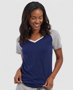 T-shirt à manches raglan et col en V pour femme, en jersey de coton, décontracté, à manches longues, coupe classique - Product Image 3