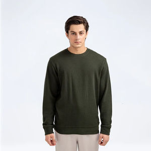 Sudadera de cuello redondo personalizada al por mayor, de poliéster/algodón, antiarrugas, para invierno, con logo digital personalizado, estilo urbano, color liso - Product Image 4