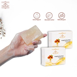 Savon en barre transparent 701 enrichi en glycérine, niacinamide et extrait de papaye. Pour tous types de peau, éclaircit en douceur, revitalise, durée de conservation de 3 ans - Product Image 2