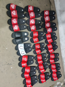 Claquettes légères et respirantes en PVC, antidérapantes, à séchage rapide, pour la maison - Product Image 4