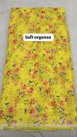 Tissu en organza doux imprimé numériquement, motif feuilles multicolores, pour saris, kurtis et robes, tissu en gros pour confection de kurtis