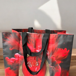 ถุงช็อปปิ้งทำจากลามิเนตเคลือบผิวแบบเคลือบด้านสำหรับร้านขายของชำทำจากเวียดนามผ่านการรีไซเคิลโลโก้แบบกำหนดเอง - Product Image 2