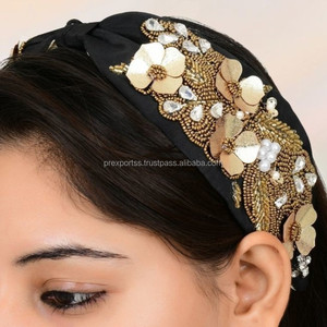 Serre-têtes pour enfants, motif floral, faits à la main, en tissu, avec accents perlés, doux, confortables, légers, durables, achetez maintenant - Product Image 4