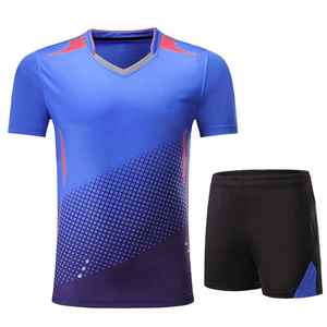 Ensemble de vêtements de tennis et de badminton personnalisés de haute qualité, tissu à séchage rapide, impression numérique intégrale, maillot et short - Product Image 2