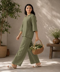 Conjunto de Lino para Mujer, Verde Oliva, Corte Holgado, Pantalones Palazzo Hasta el Tobillo, Estilo Casual de India y Pakistán, 85212 FVD- KitkatTop-Plazoo - Product Image 2