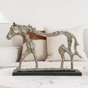 Escultura Metálica Abstracta de Diseño Artístico Premium para Decoración de Interiores de Hogar, Oficina y Sala de Estar - Product Image 3