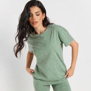 Camisetas de Mujer de Manga Corta en Color Verde Stone Wash, Ropa Casual, Camisetas de Mujer 100% Algodón, Camisetas de Mujer de Primera Calidad - Product Image 1