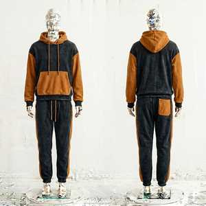 ชุดวอร์มผู้ชายสีดำน้ำตาล มีฮู้ด เสื้อฮู้ดผ้าฟลีซ กางเกงจ็อกเกอร์ ชุดกีฬา ชุดลำลอง - 2 ชิ้น - Product Image 1