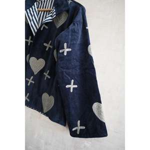 Chaqueta de terciopelo vintage bordada para mujer, estilo bohemio, abrigo de invierno hecho a mano, estilo étnico para festivales. - Product Image 3