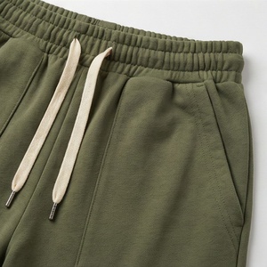 Conjunto de 2 Piezas de Punto Verde Oliva para Mujer, Camiseta de Manga Corta con Cuello Redondo y Pantalones Cortos con Cordón por Encima de la Rodilla, Corte Holgado Informal - Product Image 5