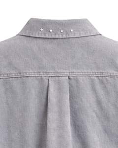 Chaqueta Vaquera Corta Gris Personalizada para Mujer con Cierre de Botones Frontales con Pedrería, Manga Larga, Estilo Urbano, Top para Fiesta - Product Image 6