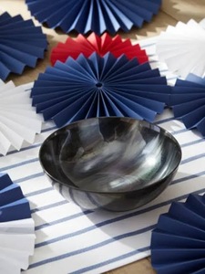 Bol de service artisanal en corne de buffle écologique et jetable pour salade, décoration de table et utilisation en mariage - Product Image 6
