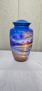 Urna de Aluminio para Adultos con Diseño de Tigre, Calidad HD, Capacidad de 220 Pulgadas Cúbicas, Diseño Personalizable, Ecológica, para Cremación y Entierro - Product Image 2