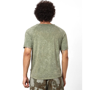 Camiseta de Diseño Exclusivo con Lavado Ácido, Color Sólido, Bajo MOQ, 100% Algodón, Color Personalizado, Estilo Hip Hop para Hombre - Product Image 2
