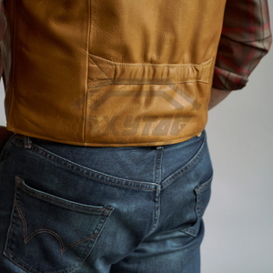 Gilet en cuir véritable marron de qualité supérieure pour homme - Gilet de style western classique avec boutons-pression, prix abordable, gilet en cuir personnalisé OEM - Product Image 5