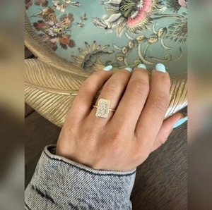 Luxury Radiant Cut Lab Grown <b>Diamond</b> <b>Ring</b> In 9K 14K And 18K Gold For Women Perfect For Engagement Wedding And Anniversary Gift - Product Image 6