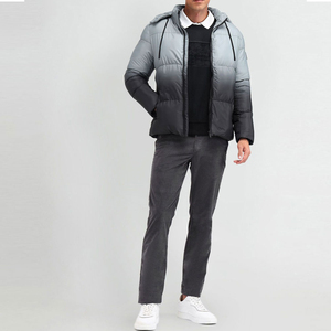 Chaqueta Acolchada Impermeable con Cuello Alto Clásico de Invierno, Personalizada OEM ODM, Chaqueta Casual con Cremallera para Hombre, Tallas Grandes - Product Image 4